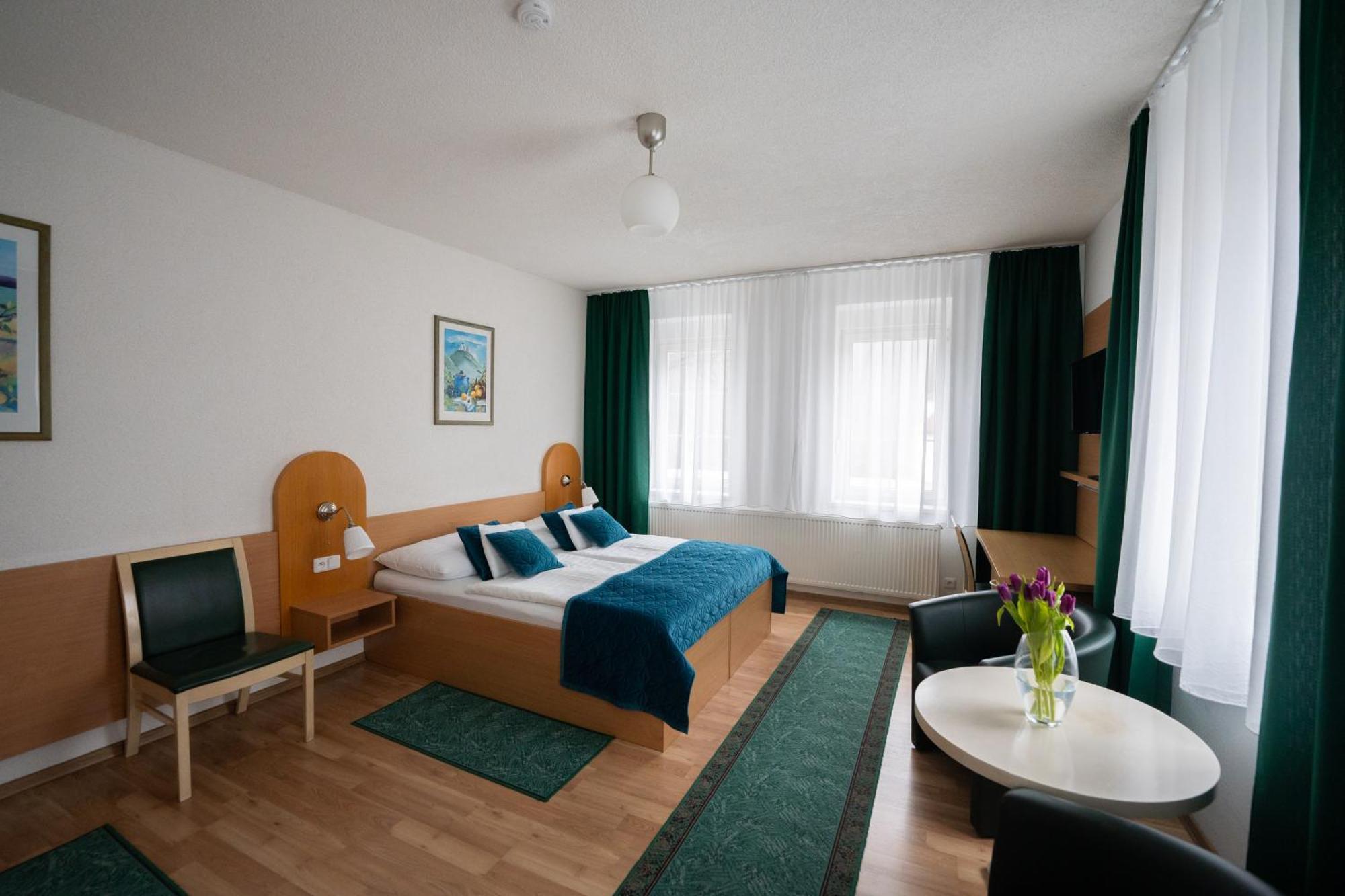 Hotel Na Pekarne Sušice Exterior foto